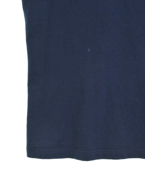 Agnes b. เสื้อกล้าม