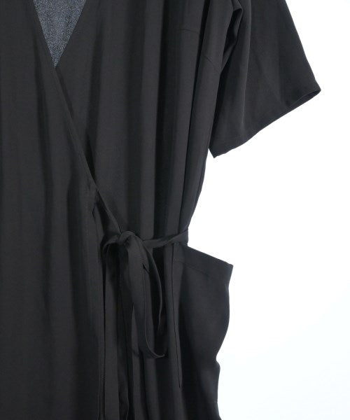 Agnes b. ชุดเดรส