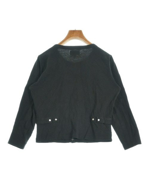 Agnes b. เสื้อคาร์ดิแกน