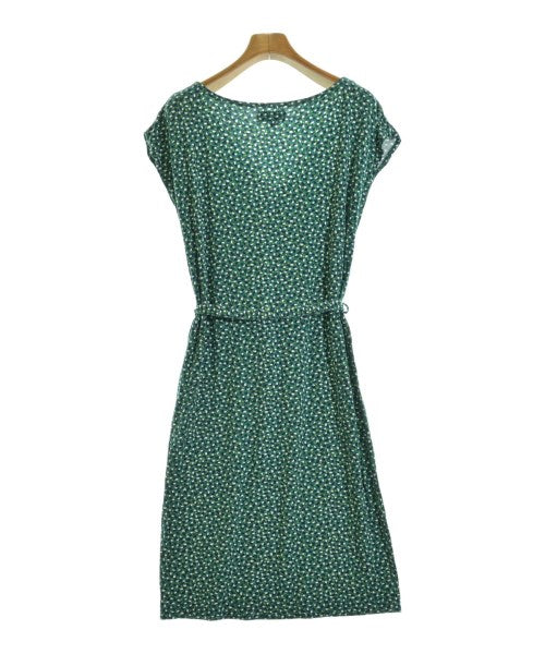 Agnes b. ชุดเดรส