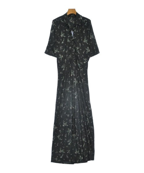 Agnes b. ชุดเดรส