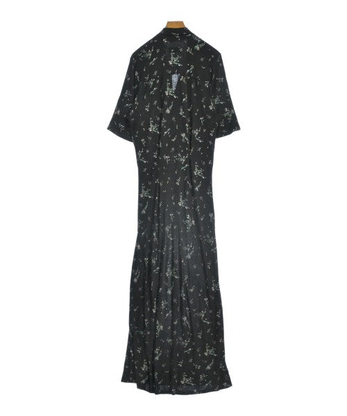 Agnes b. ชุดเดรส