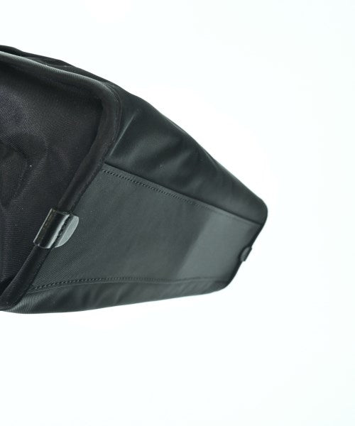 Agnes b. กระเป๋าสะพาย