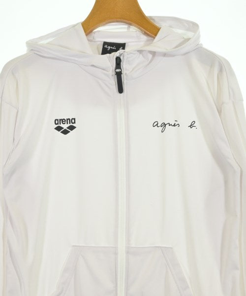 Agnes b. เสื้อฮู้ด