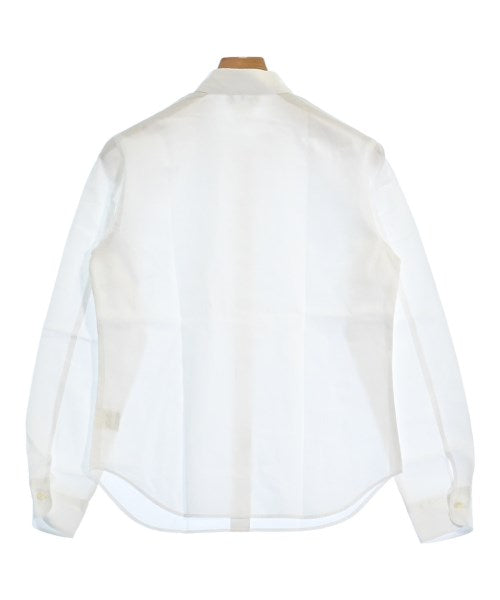 Agnes b. เสื้อลำลอง