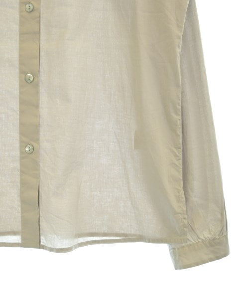 Agnes b. เสื้อสตรี