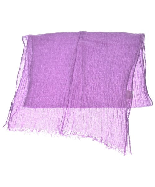 Agnes b. ผ้าคลุมไหล่