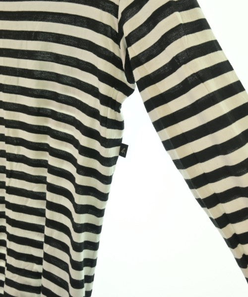 Agnes b. เสื้อยืด/เสื้อท็อปส์