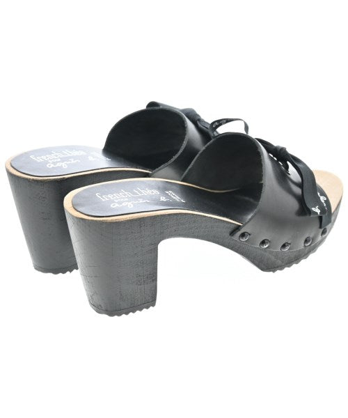 Agnes b. รองเท้าแตะ