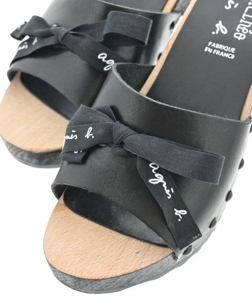 Agnes b. รองเท้าแตะ