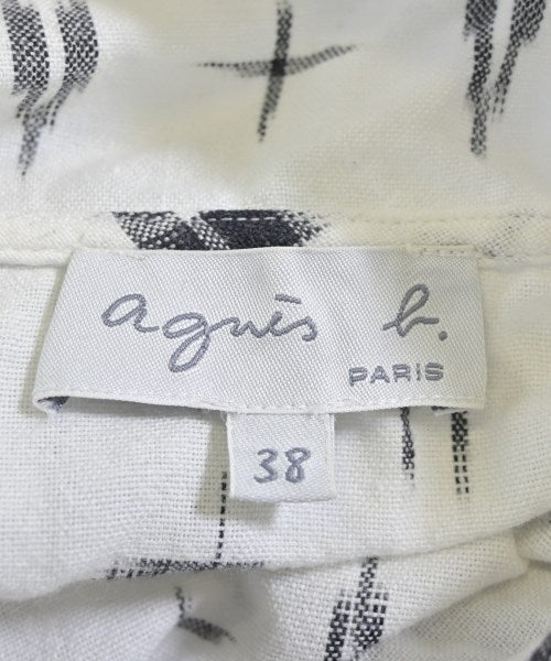 Agnes b. เสื้อลำลอง