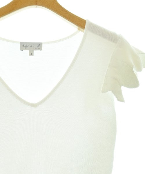 Agnes b. เสื้อกันหนาว