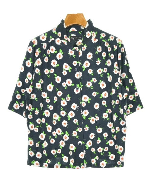 Agnes b. เสื้อลำลอง