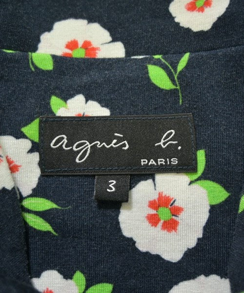 Agnes b. เสื้อลำลอง