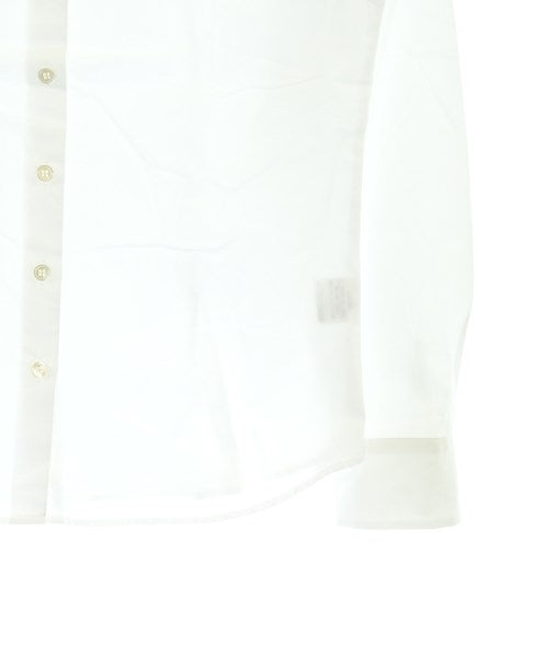 Agnes b. เสื้อลำลอง