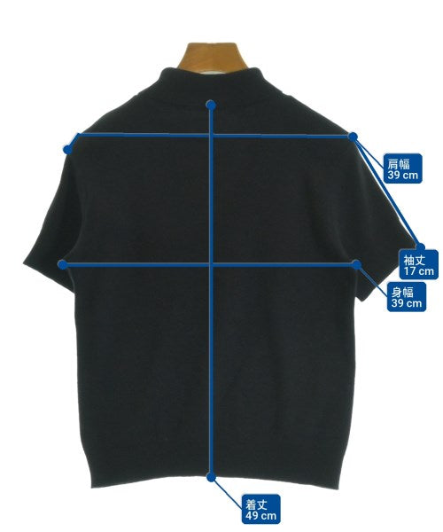 Agnes b. เสื้อกันหนาว