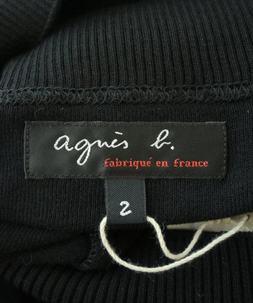 Agnes b. เสื้อกันหนาว