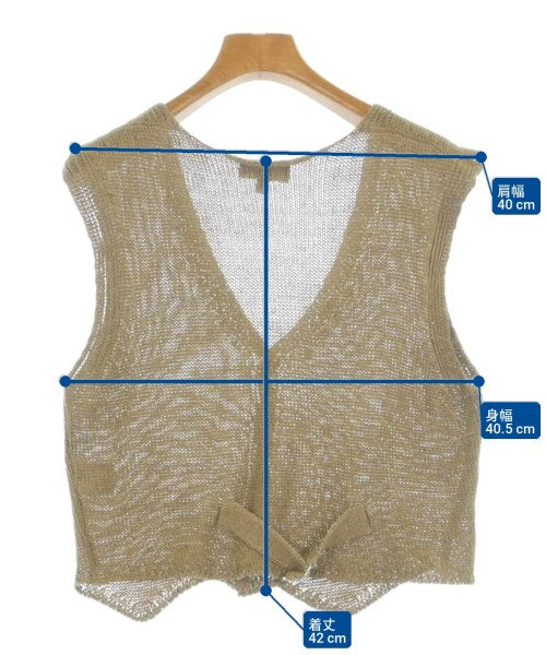 Agnes b. เสื้อแขนกุด