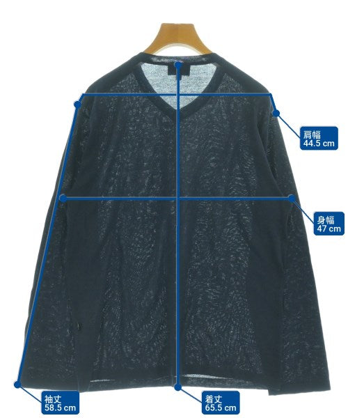 Agnes b. เสื้อกันหนาว