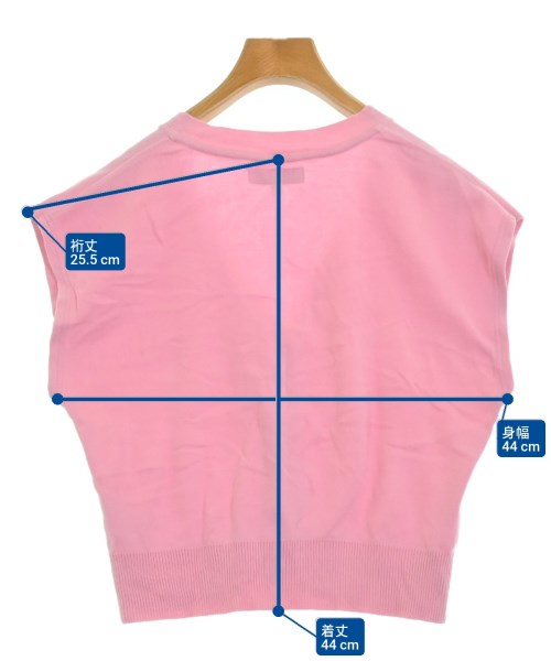 Agnes b. เสื้อแขนกุด