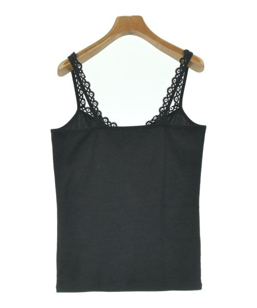 Agnes b. เสื้อสายเดี่ยว