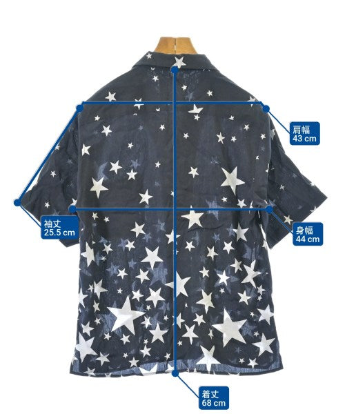 Agnes b. เสื้อลำลอง