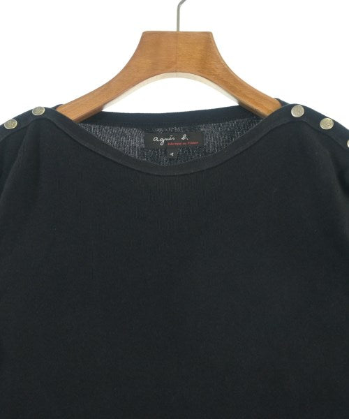 Agnes b. เสื้อกันหนาว