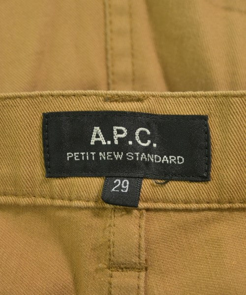 A.P.C. ชิโน่