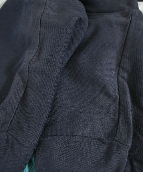 A.P.C. เสื้อยืด/เสื้อท็อปส์