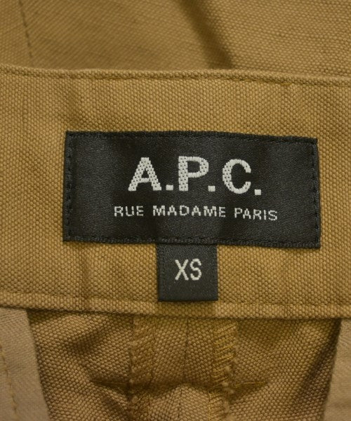 A.P.C. ชิโน่