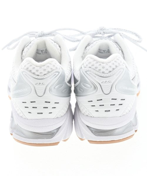 A.P.C. รองเท้าผ้าใบ