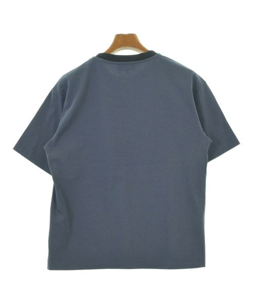 A.P.C. เสื้อยืด/เสื้อท็อปส์
