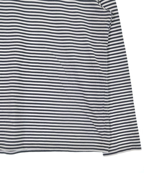 A.P.C. เสื้อยืด/เสื้อท็อปส์