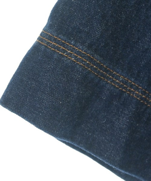 A.P.C. เสื้อลำลอง