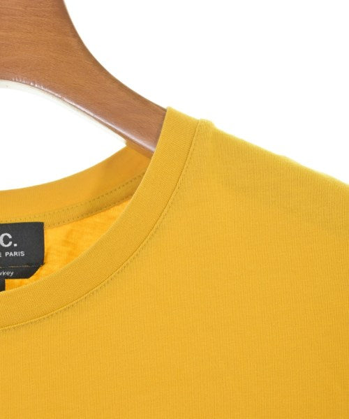 A.P.C. เสื้อยืด/เสื้อท็อปส์