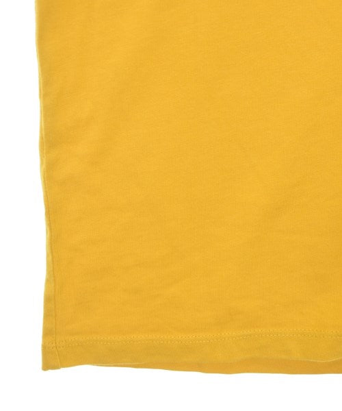 A.P.C. เสื้อยืด/เสื้อท็อปส์