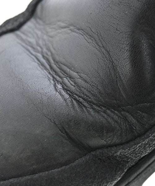 A.P.C. รองเท้าผ้าใบ