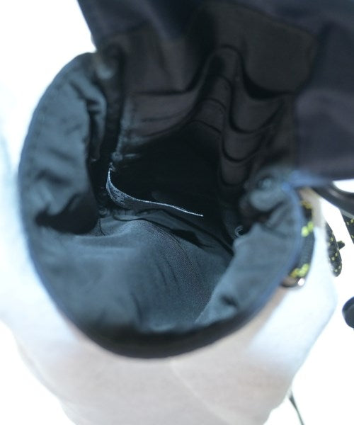 A.P.C. กระเป๋าสะพาย