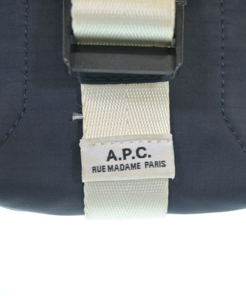 A.P.C. กระเป๋าสะพาย