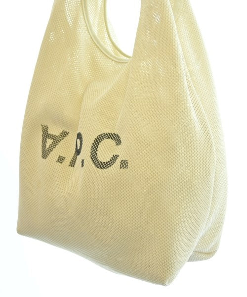 A.P.C. กระเป๋าถือขนาดใหญ่