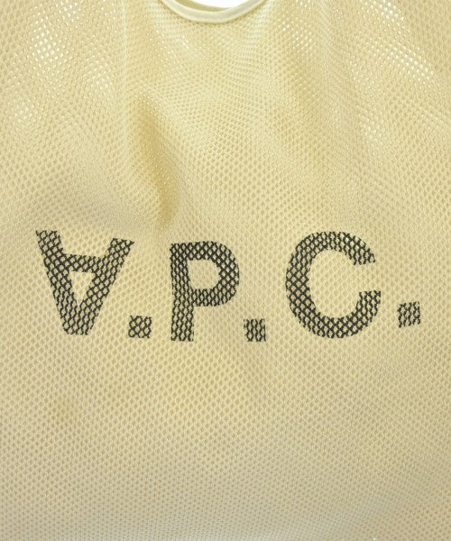 A.P.C. กระเป๋าถือขนาดใหญ่