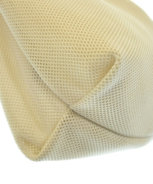 A.P.C. กระเป๋าถือขนาดใหญ่