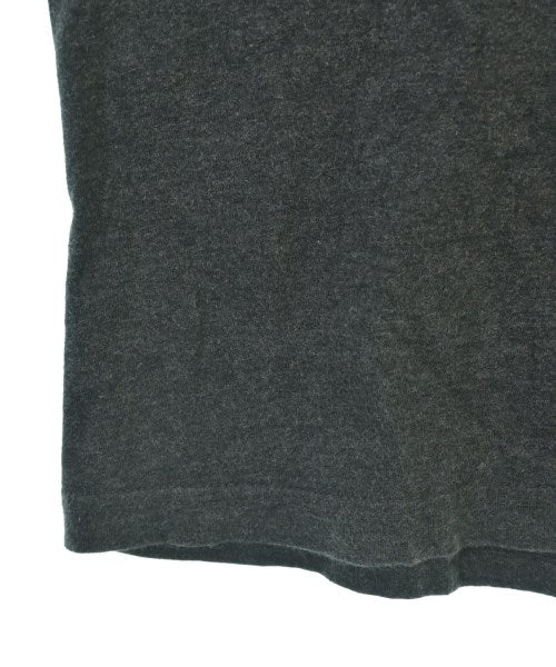 A.P.C. เสื้อยืด/เสื้อท็อปส์