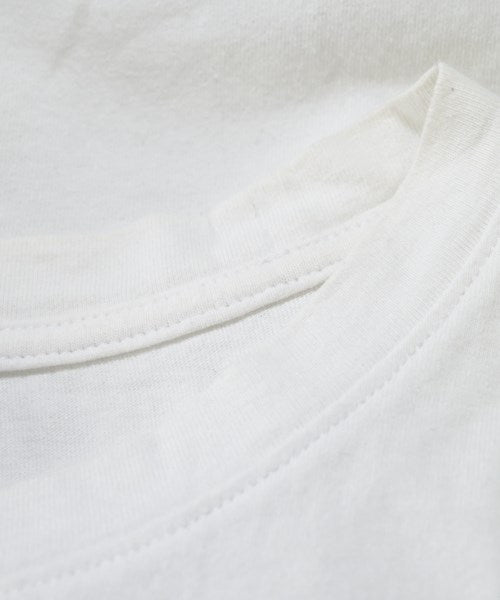 A.P.C. เสื้อยืด/เสื้อท็อปส์