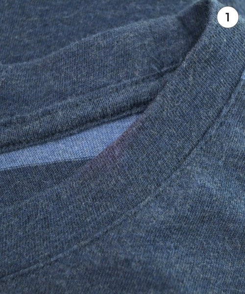 A.P.C. เสื้อยืด/เสื้อท็อปส์