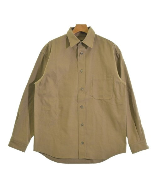 A.P.C. เสื้อลำลอง