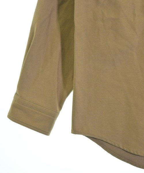 A.P.C. เสื้อลำลอง