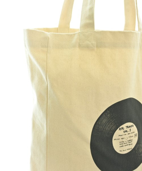 A.P.C. กระเป๋าถือขนาดใหญ่