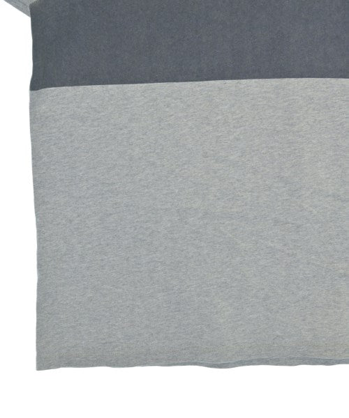 A.P.C. เสื้อยืด/เสื้อท็อปส์