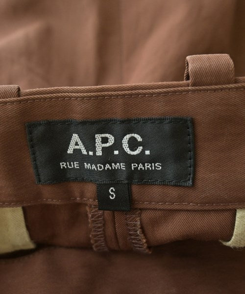 A.P.C. ชิโน่